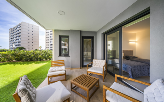 Apartamento en Punta Prima – EE10401