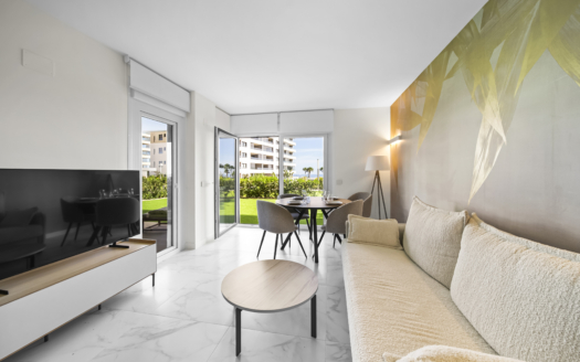 Apartamento en Punta Prima – EE10401