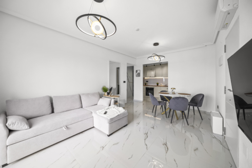 Apartment in Zeniamar, Playa Flamenca – EE10498