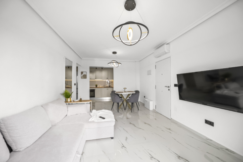 Apartment in Zeniamar, Playa Flamenca – EE10498